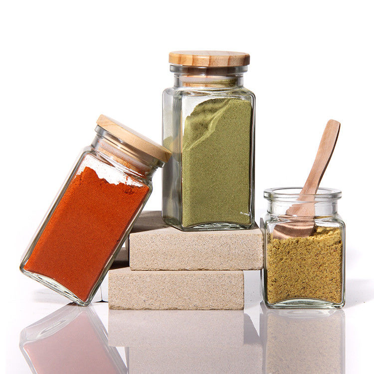 Logo tùy chỉnh 4Oz 8Oz Square Spice Pepper Salt Glass Jar With Metal Bamboo Lid